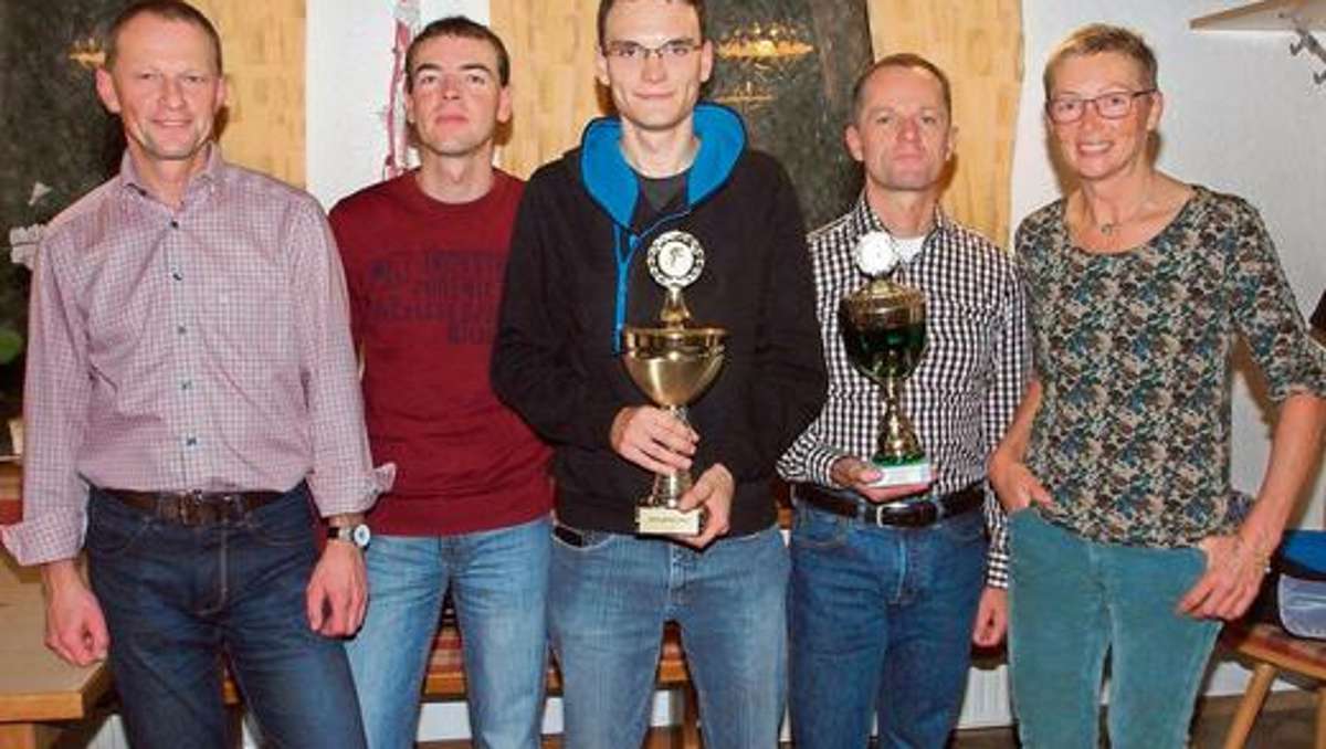 Lichtenfels: Pokale für die Vereinsmeister des RVC