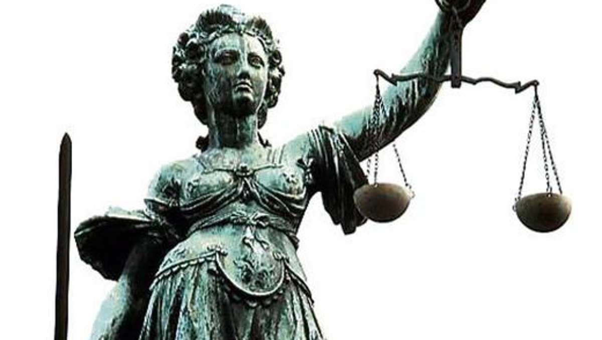 Coburg: Verkürzte Haftstrafe für Ex-Anwalt