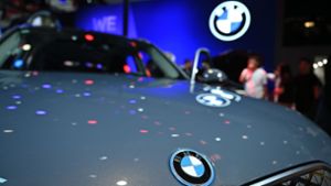 Quartalszahlen: BMW mit Gewinnrückgang: Chef Zipse sieht Konzern auf Kurs