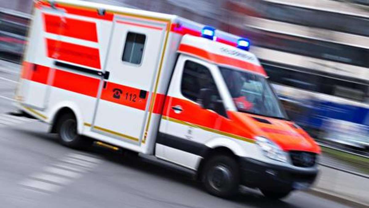 Kronach: Zwei Menschen bei Unfall mit Motorrad schwer verletzt