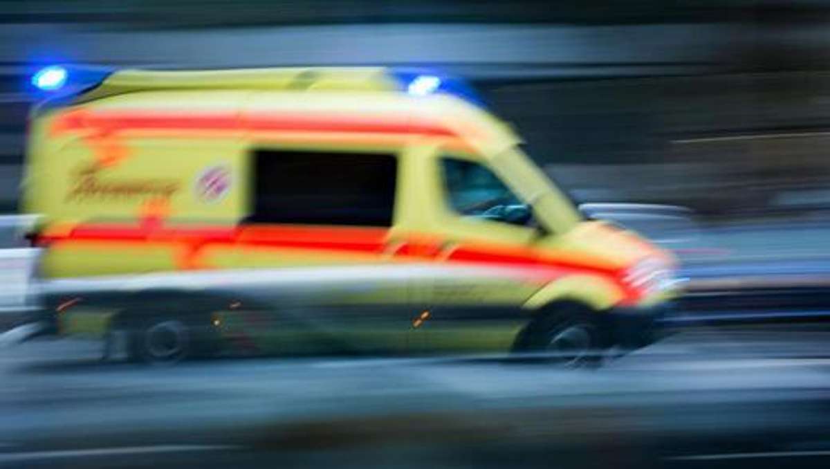 Coburg: Mutter und zwei Kinder bei Unfall verletzt