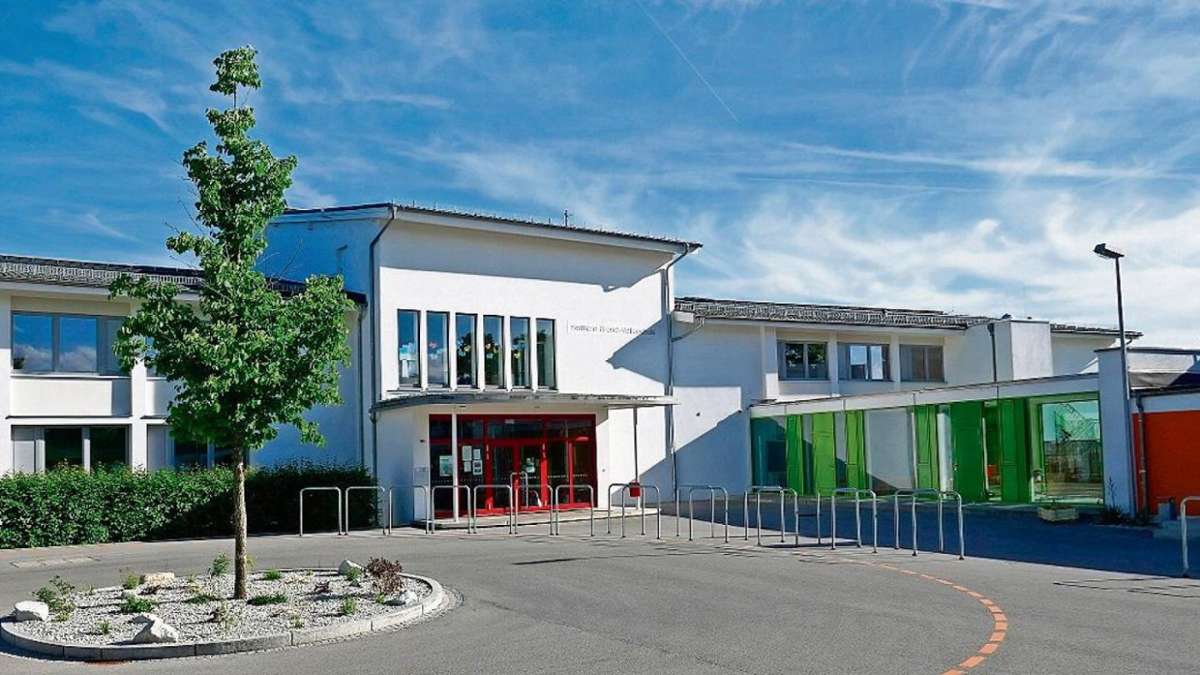 Weitramsdorf: Interessengemeinschaft für Schulweg-Sperrung