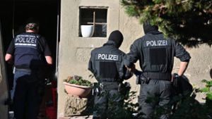 29 mutmaßlich Extreme in Bayerns Polizei