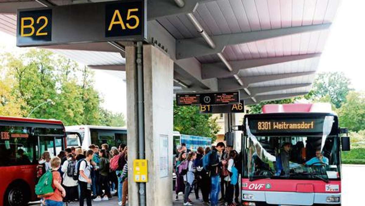 Coburg: Busse kommen oft spät und sind überfüllt