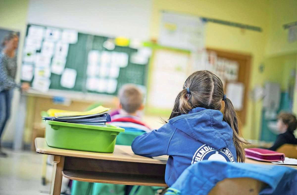 Bayern will den Rechtsanspruch auf die Ganztagesbetreuung von Grundschulkindern erfüllen. Foto: dpa/Marcel Kusch