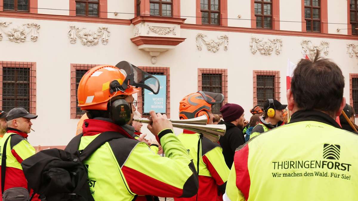 Tarifverhandlungen: Gewerkschaft verlangt Forstzulage auch in Thüringen