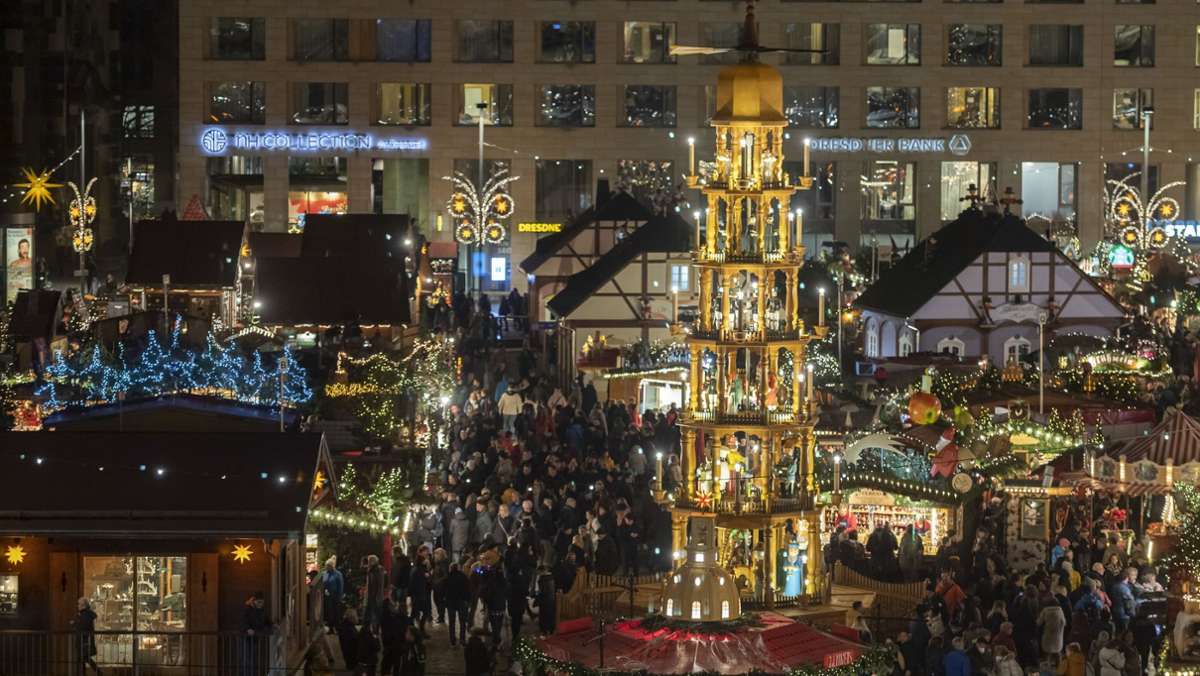 Dresdner Weihnachtsmarkt: Polizist rettet Besucher das Leben