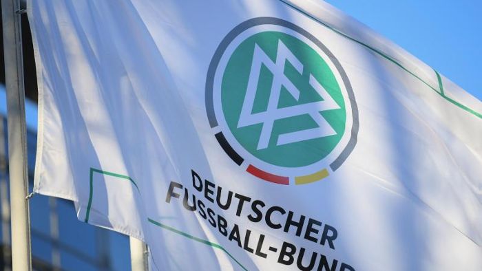 Bundesliga-Bosse für starken DFB-Chef - 