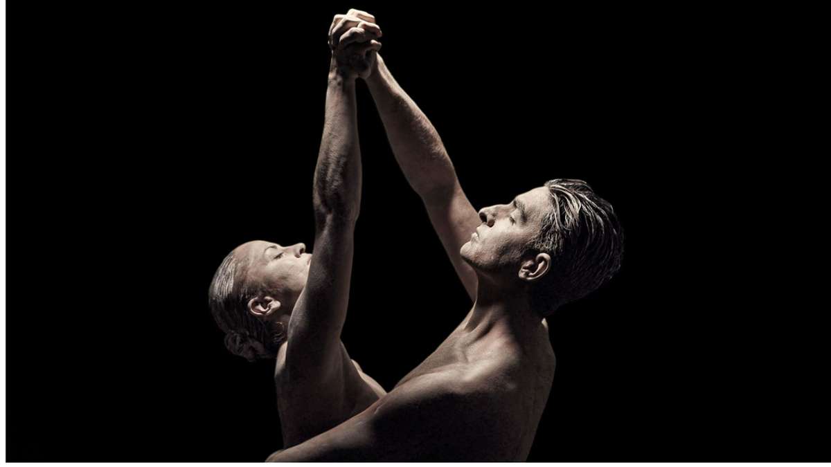 Ballett-Einführung: Romeo und Julia tanzen sich warm