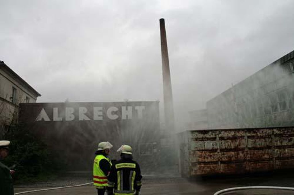 Sprengung Schlot Firma Albrecht in Weitramsdorf am Samstag, 27. April, um 15 Uhr