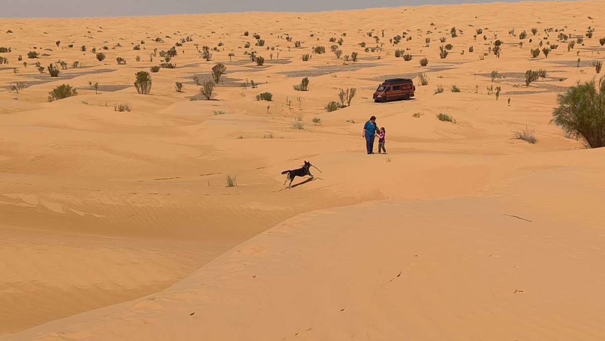 Abenteuer: Mit dem Rettungswagen in die Wüste