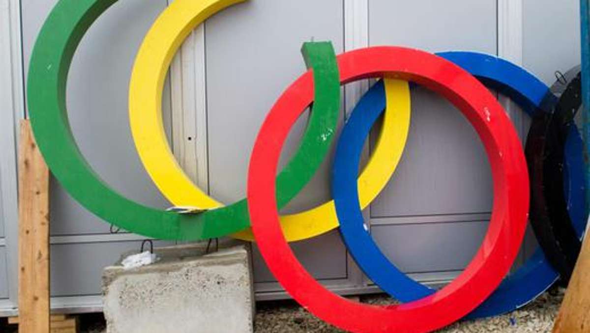 Feuilleton: Chemnitzer Museum versteigert Olympische Fackelläufer