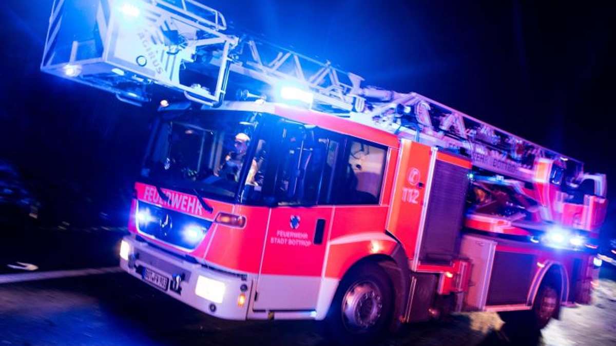 Dörfles-Esbach: Heruntergefallenes Feuerzeug setzt Wiese in Brand