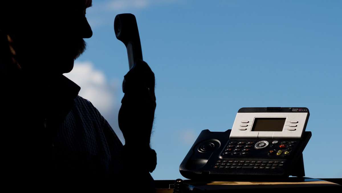 Polizei rät zur Vorsicht: Hartnäckige Betrüger am Telefon