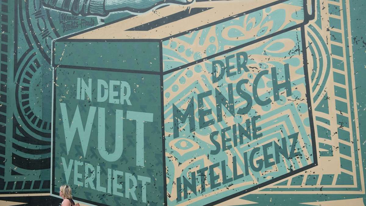 Dresden: Bibel und Honecker - Appell an Wählergewissen im Streetart-Stil