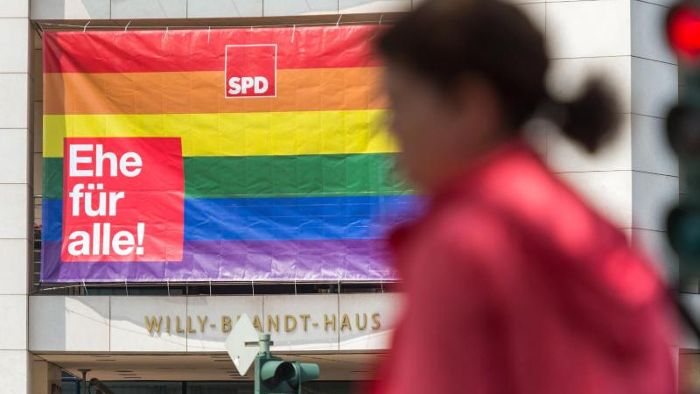 Ehe für alle: Bundestag stimmt zu