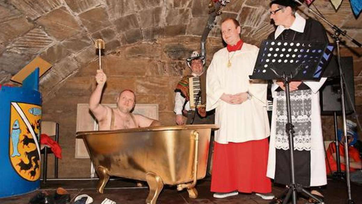 Lichtenfels: Eine goldene Badewanne für Pfarrer Möckel