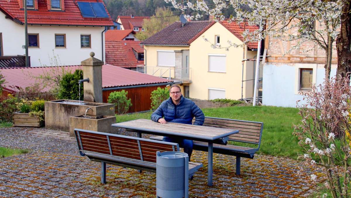 Versammlung in Marbach: Bürger wünschen Sitzplatz-Überdachung