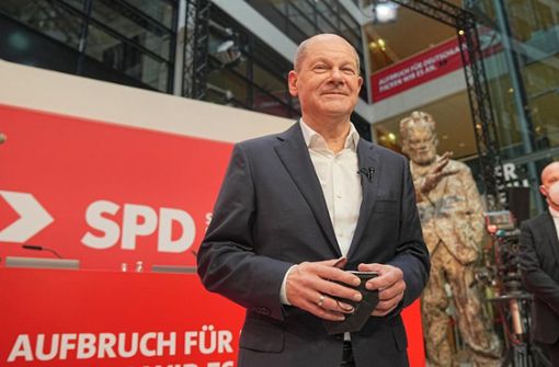 Wer hätte das noch vor Monaten gedacht? Die SPD stellt nach 16 Jahren wieder den Kanzler. Foto: dpa