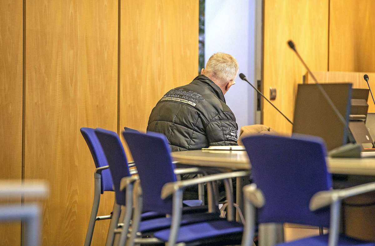 Klaus W. vor Gericht.  Foto: Frank Wunderatsch/Neue Presse