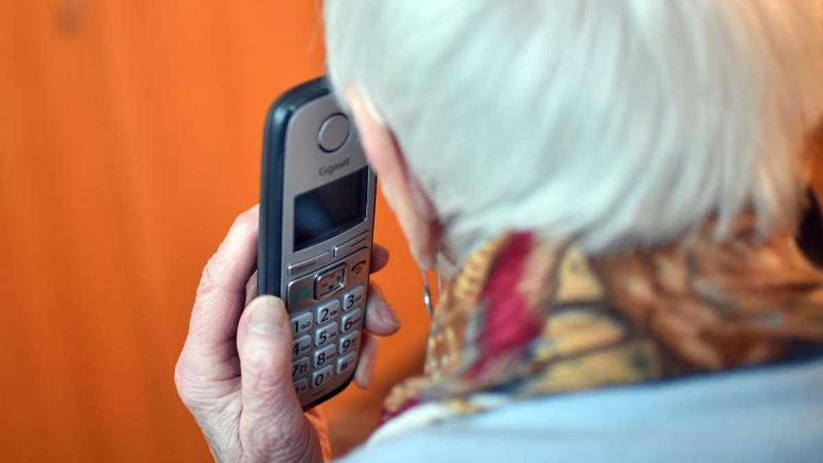 71-Jähriger fast Opfer: Polizei warnt vor Telefonbetrügern
