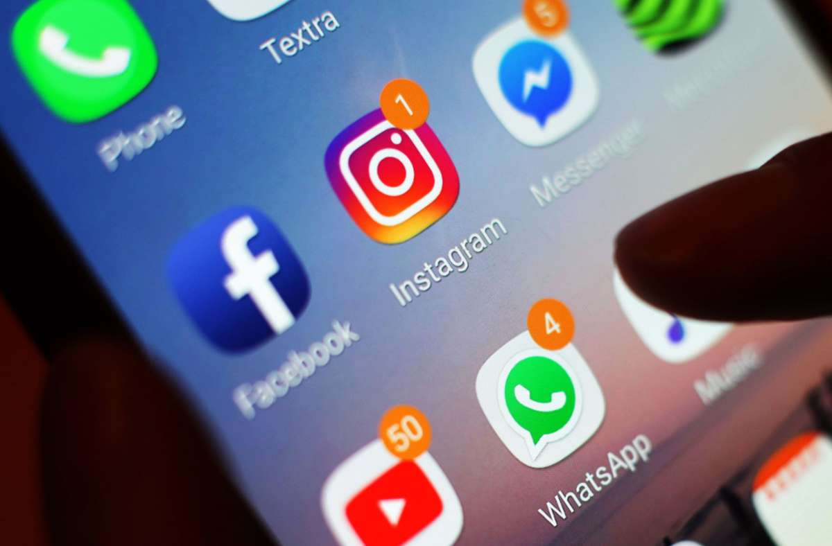 Social Media Apps, wie Facebook, Instagram, und WhatsApp sind ein Einfallstor für Betrugsmaschen.  Foto: Foto: Yui Mok/PA Wire/dpa