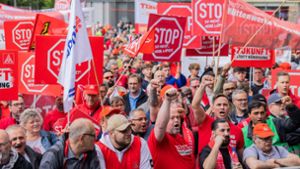 Mitbestimmung: Thyssenkrupp-Beschäftigte fordern mehr Transparenz