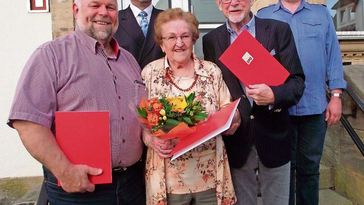 Oberlangenstadt: SPD Oberlangenstadt ehrt treue Mitglieder