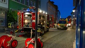 Kinderwagen-Brand in Treppenhaus: Zwölf Bewohner gerettet