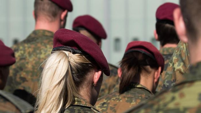 Soldat will lange Haare tragen - Bundesgericht lehnt ab