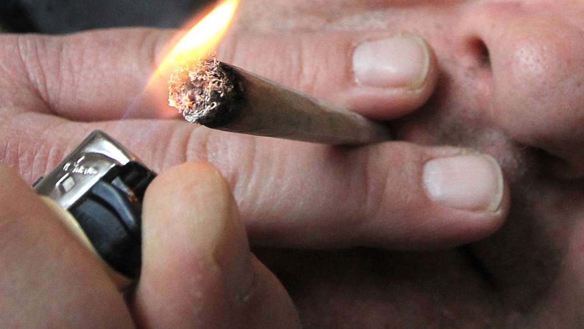 Bildung: Cannabis-Legalisierung dürfte Schulen herausfordern