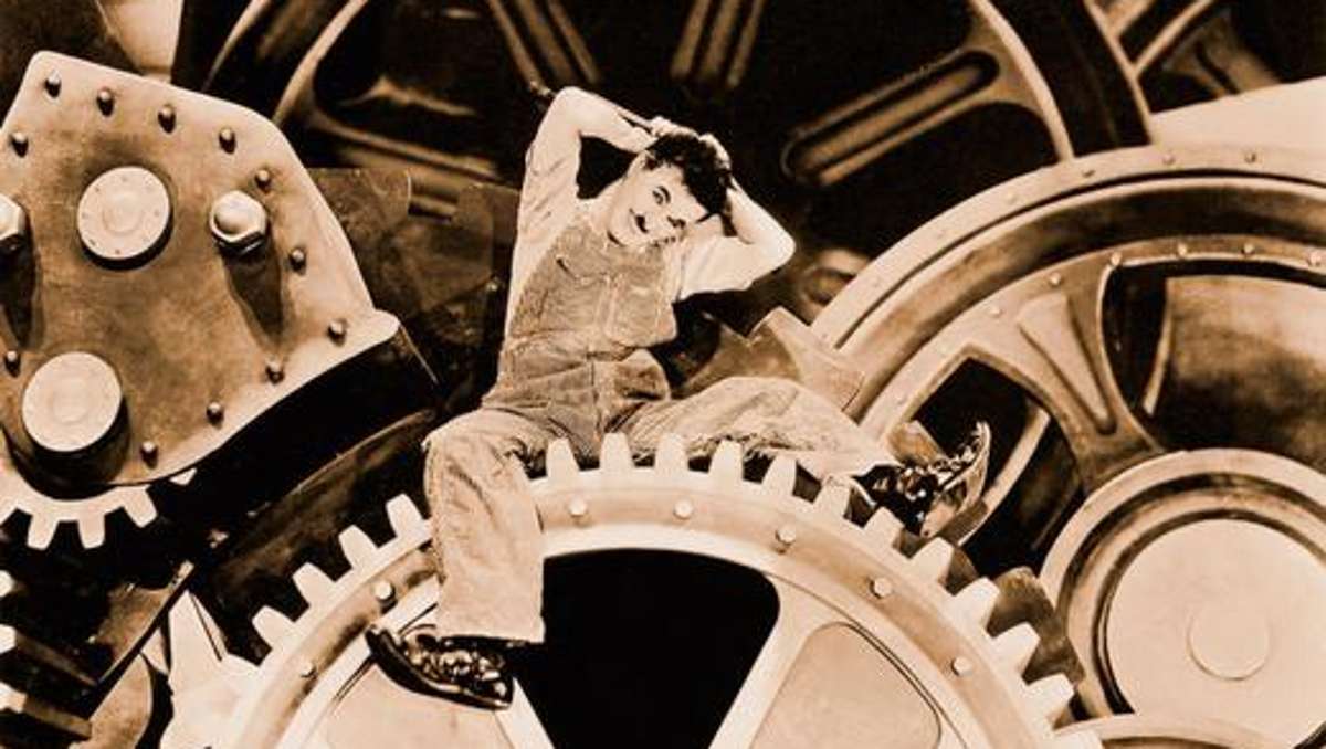 Feuilleton: Mit Schirm, Charme und Melone: Museum für Charlie Chaplin öffnet