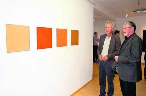 Hasso von Henninges und Karol J. Hurec bei der Ausstellungseröffnung im Kronacher Kunstverein. Foto: Anne Weckwerth