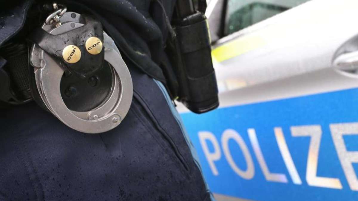 Nachbar-Regionen: Nach Schüssen auf Autobahn: 22-Jähriger festgenommen