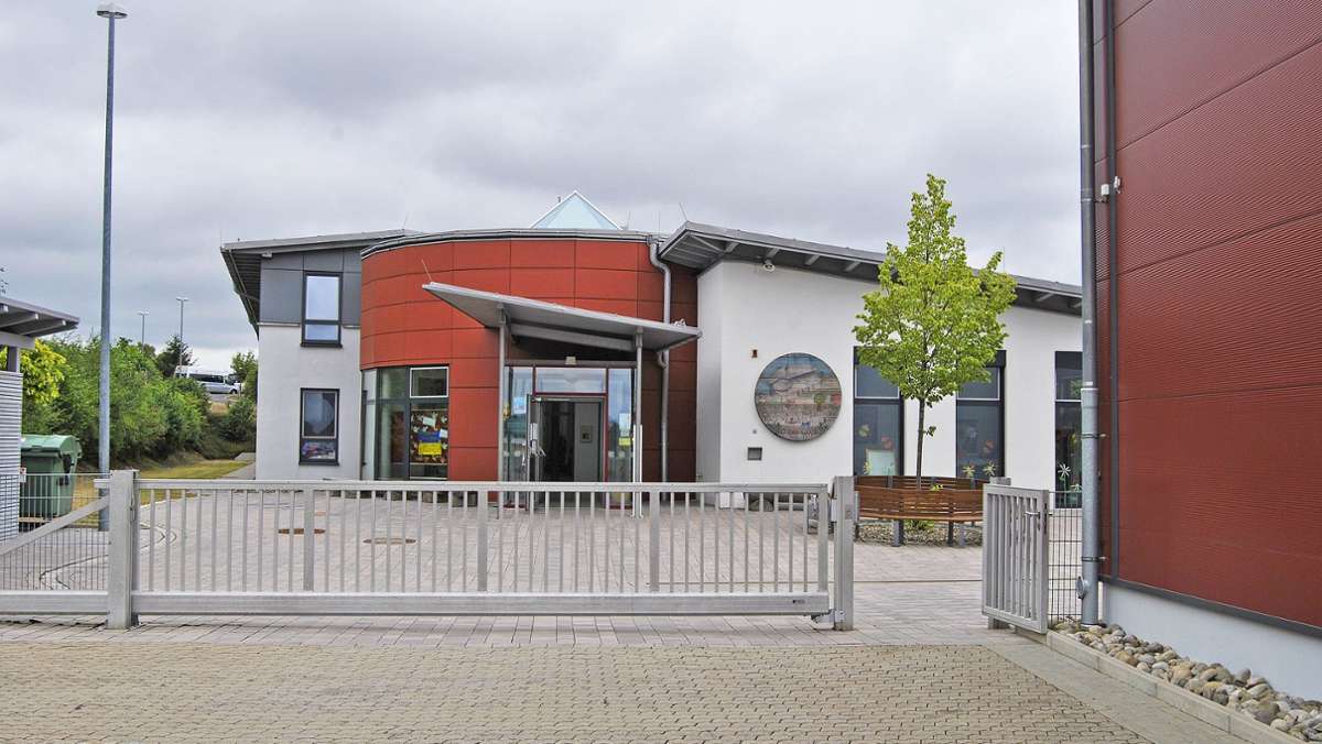 Kürzungen in der Grundschule: Wilhelmsthaler Eltern sehen Rot