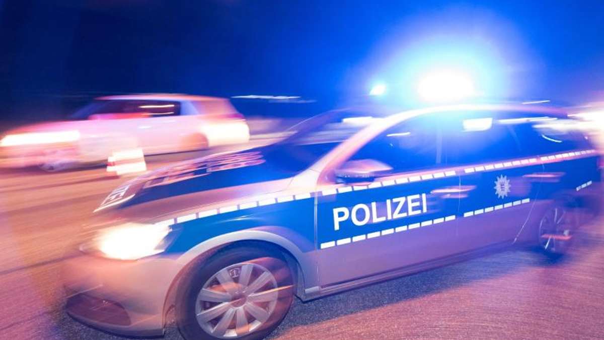 Lichtenfels: Burgkunstadt: Jugendliche stopfen Böller in Fahrkartenautomaten