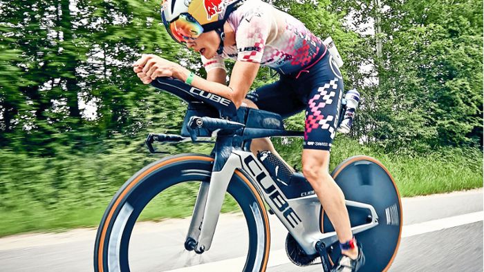 Triathleten rasen auf Cube-Rädern zu  EM-Titeln