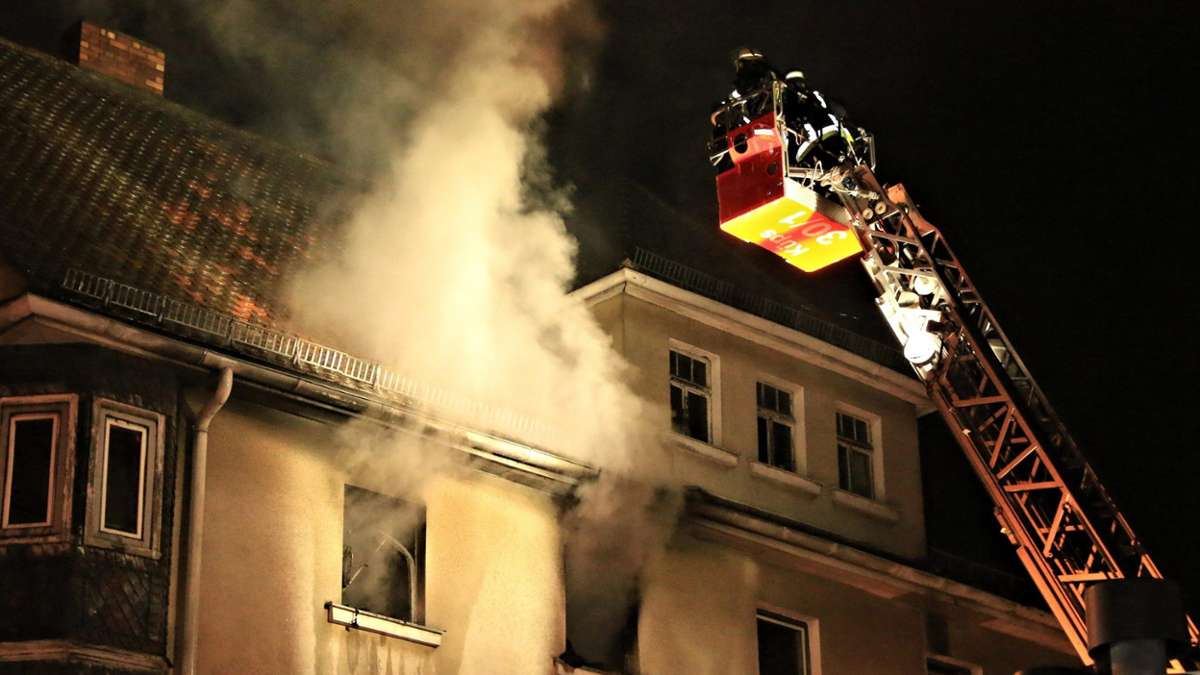 Kronach: Brennende Zigarette setzt Wohnung in Brand