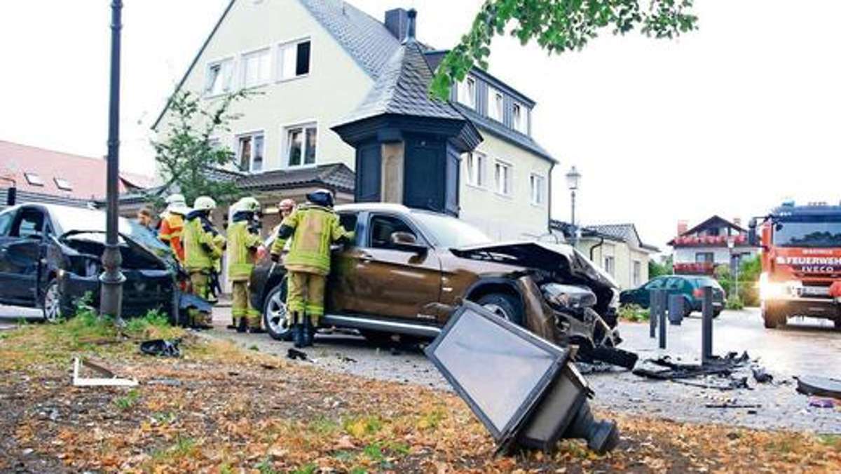 Lichtenfels: Crash: Spektakulärer Unfall in Michelau