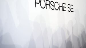 Hauptaktionär Porsche SE stockt Anteile an Volkswagen auf