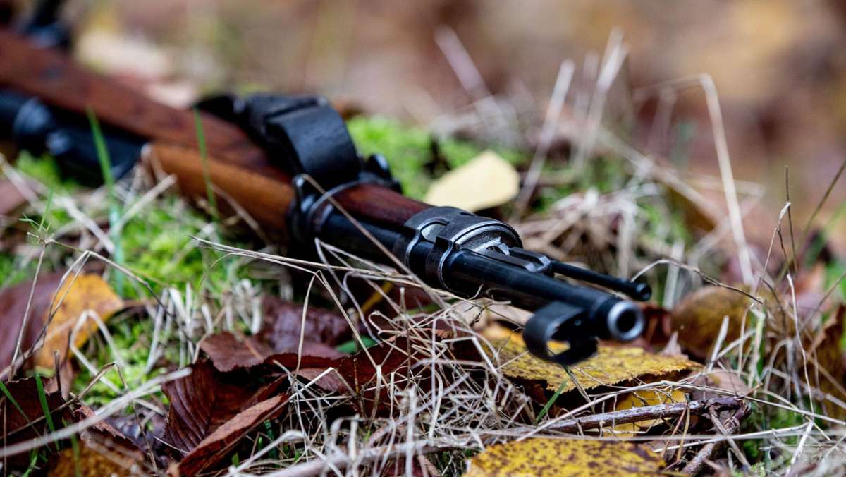 Mecklenburg-Vorpommern: Jäger erschießt sich aus Versehen selbst