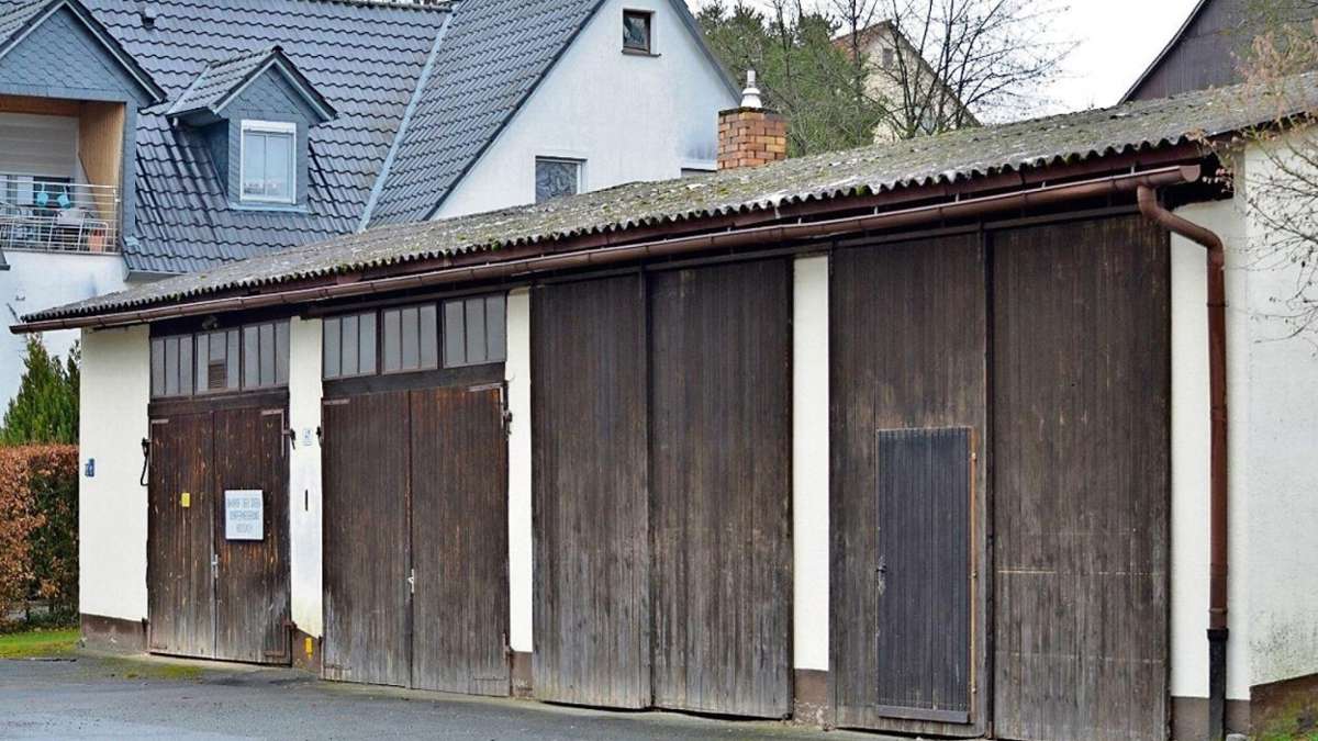 Rossach: Dachschaden belastet den Dorffrieden