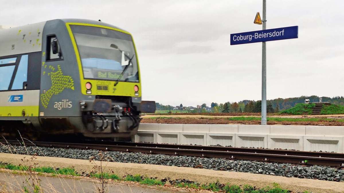Coburg: Mann fährt ohne Mundschutz, Ticket und Grund Zug