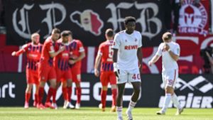 Fehleinschätzungen und Sparkurs: Köln-Absturz in die 2. Liga