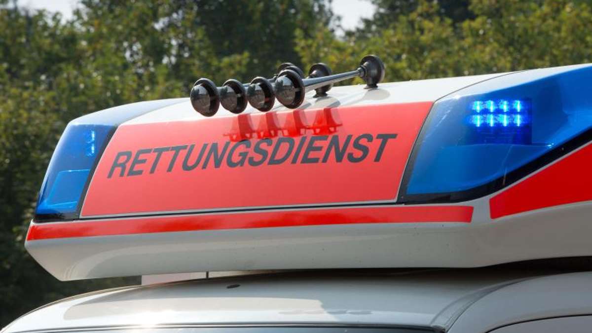 Ebersdorf: Verletzt: Mofa-Fahrer stürzt in Ebersdorf