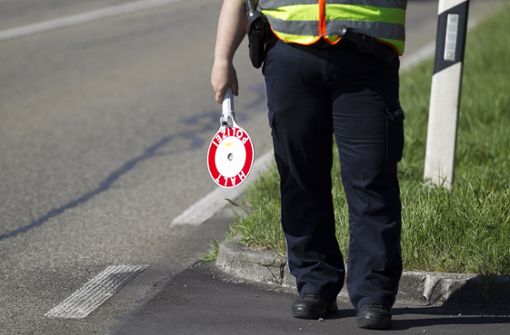 Eine geplante Verkehrskontrolle konnten die Beamten der Verkehrspolizei Coburg nicht durchführen. Ein Motorradfahrer raste einfach davon (Symbolfoto). Foto: Eibner-Pressefoto