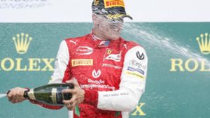 Mick Schumacher feiert ersten Formel-2-Sieg