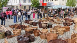 Tausende Besucher in Sand: Wein- und Korbmarkt: Frühlingszauber und lokale Genüsse
