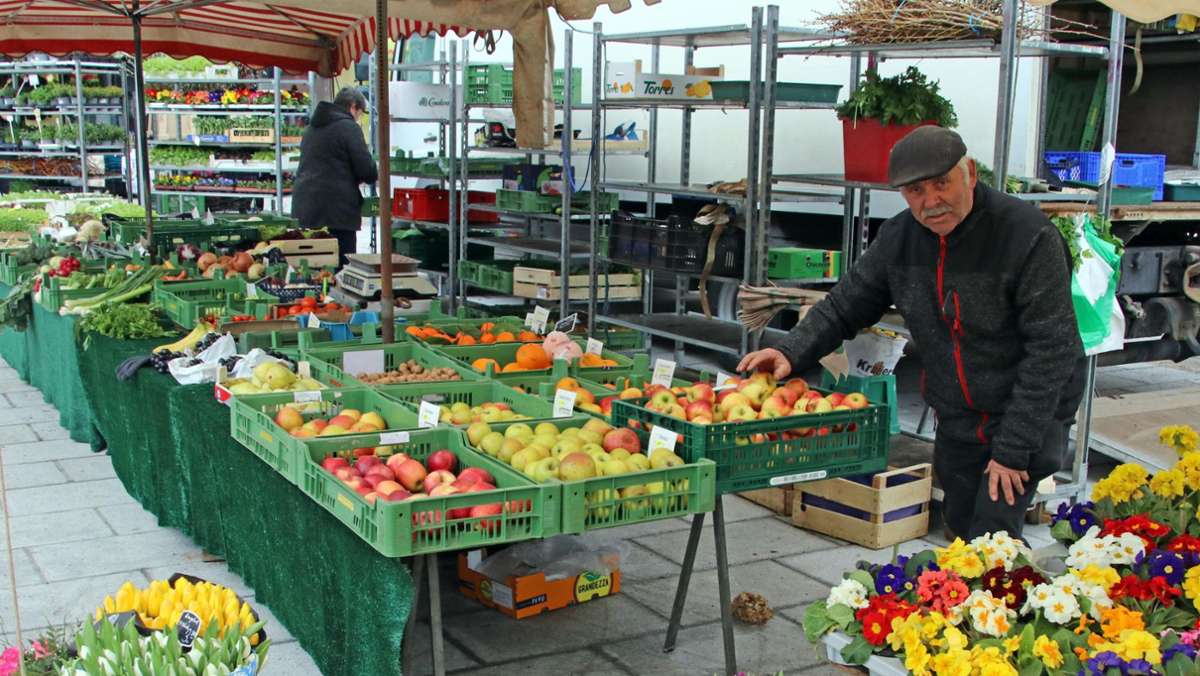 Markt in Neustadt: Die Kundschaft fehlt
