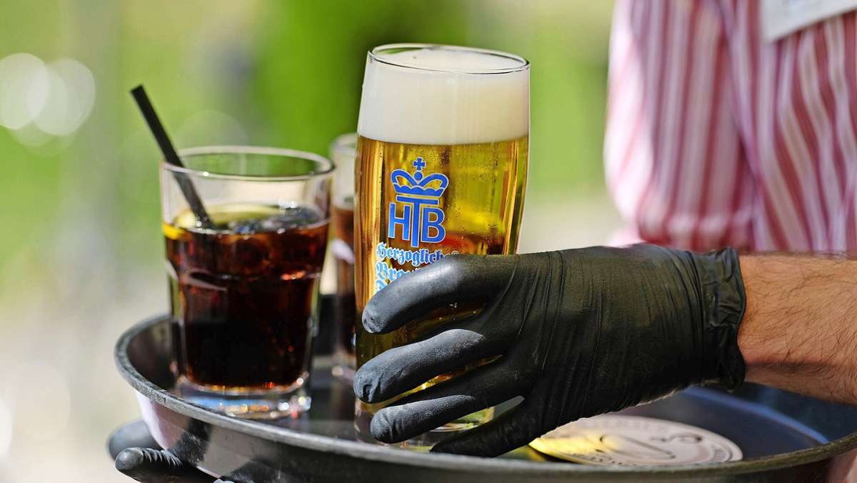 Bayern: Wirte fordern offene Biergärten